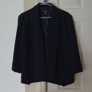 Black Label Women's Elegant Black Suit Jacket